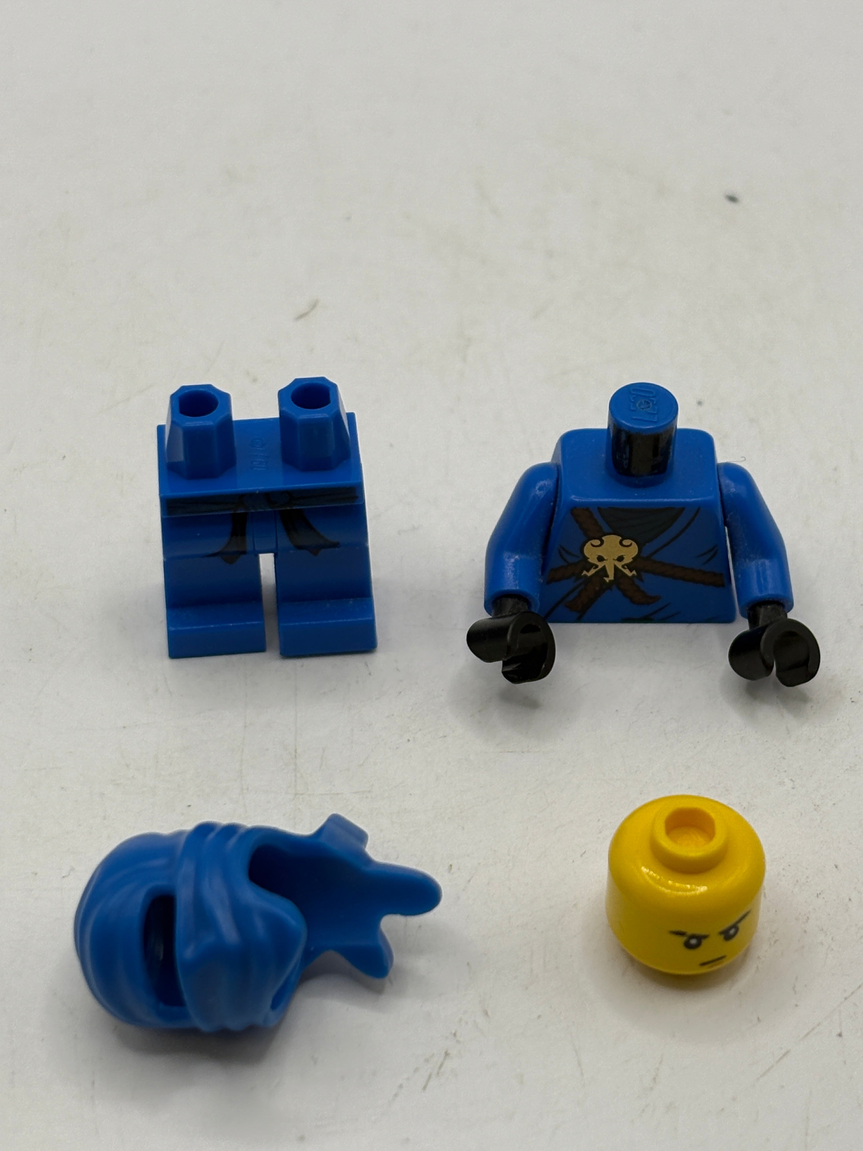 LEGO Ninjago Jay Minifigure Blue Ninja Original Pilot Torso njo0004 Season One